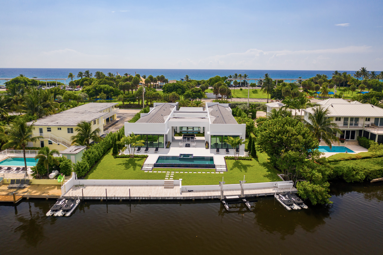 Ocean Ridge Concrete Dock with marble